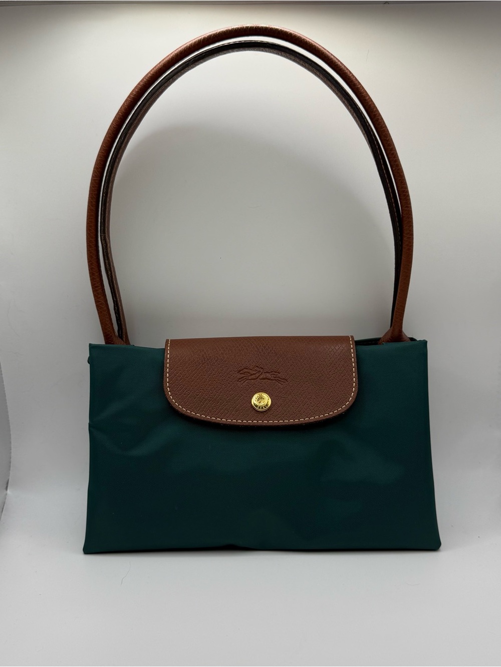 Large dark green Longchamp Le Pliage